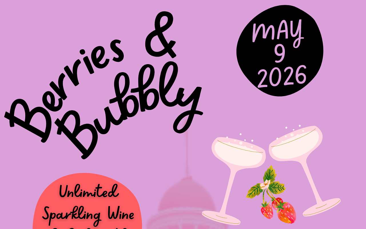 Image: Berries & Bubbly