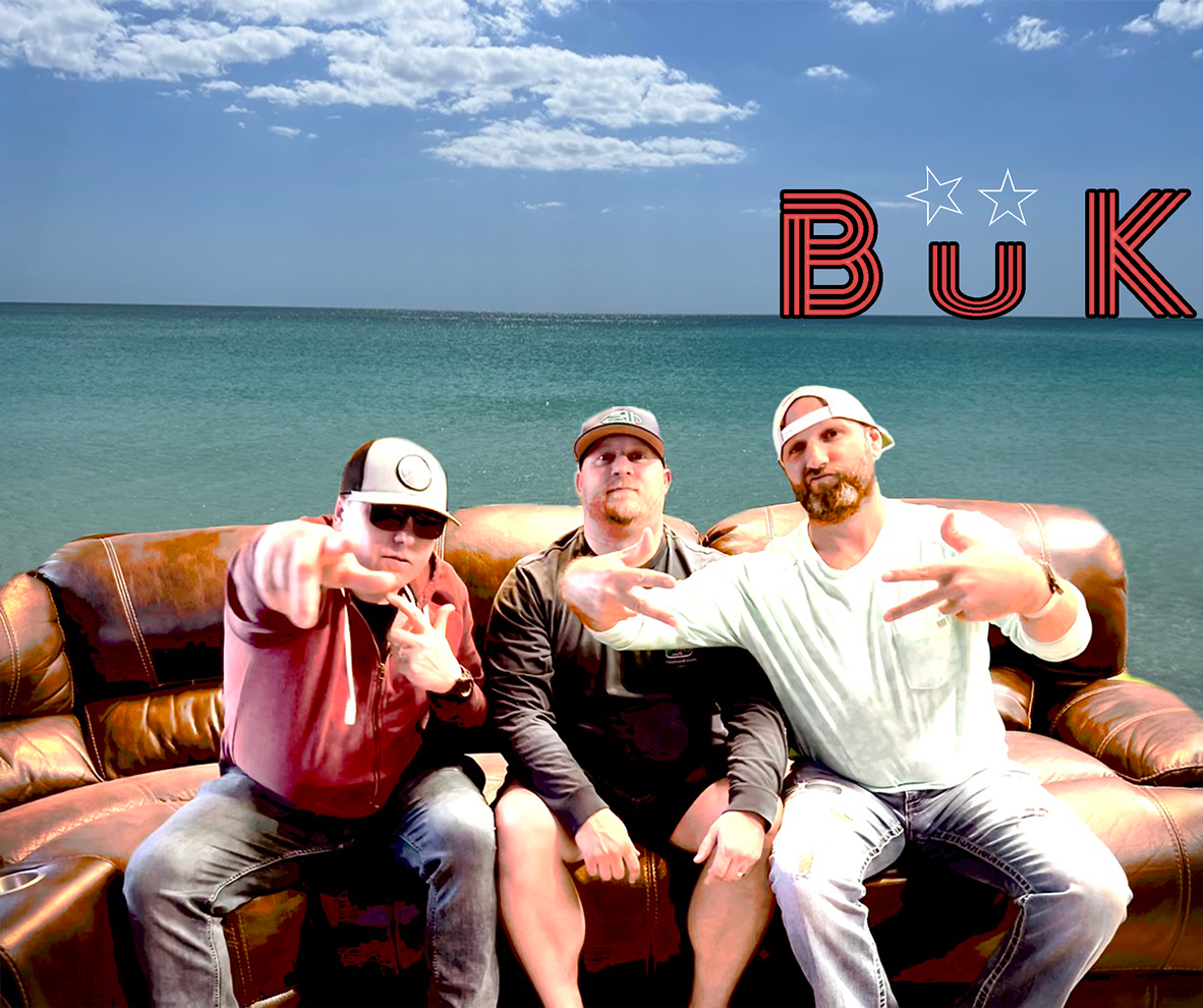 b_konthecouch.png
