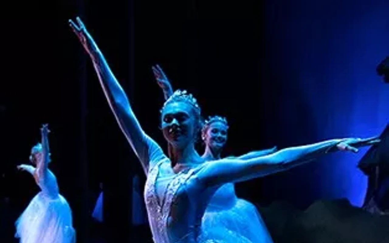 Image: Copper Coin Ballet Company