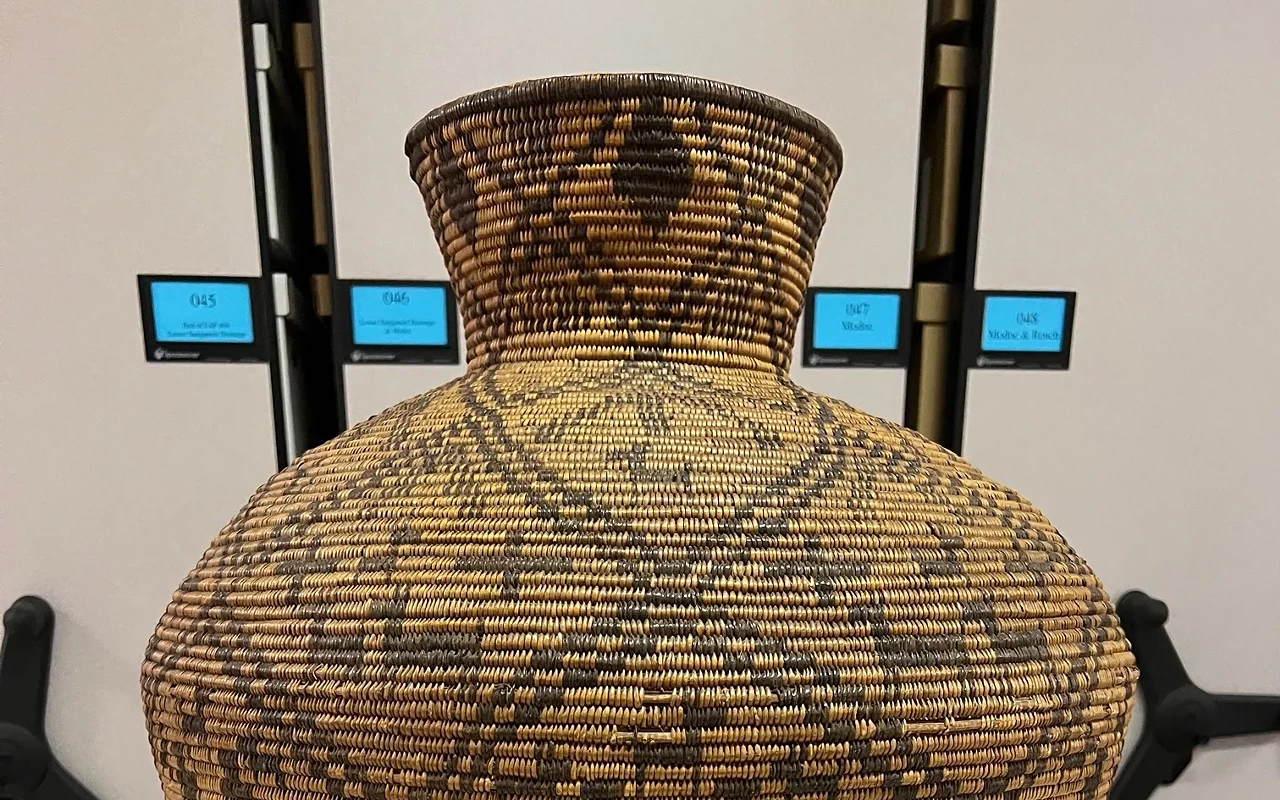 Image: Life History of an Extraordinary Apache Basket