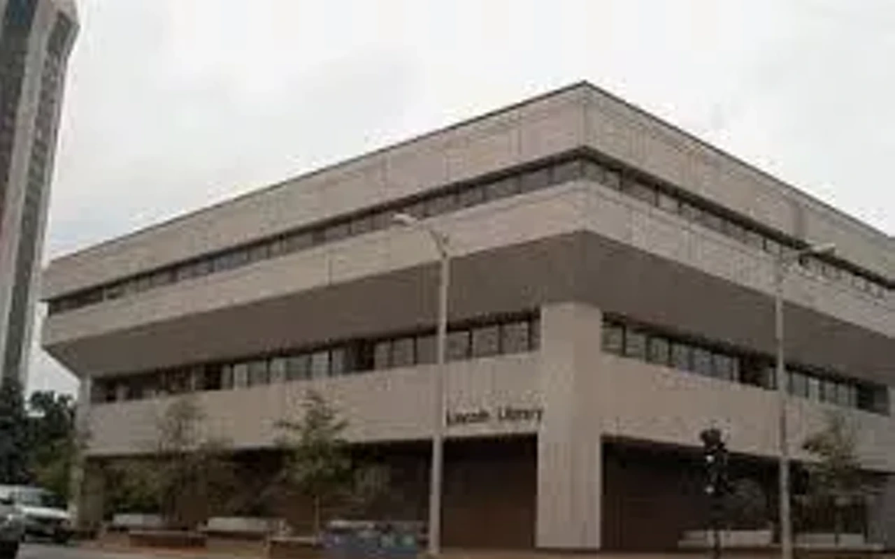 Image: Lincoln Library