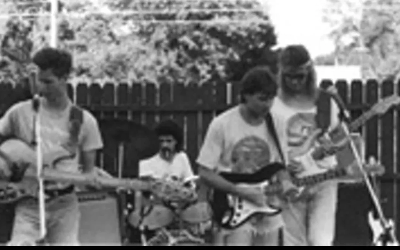 Image: Michael Burnett & The Suns of Circumstance
