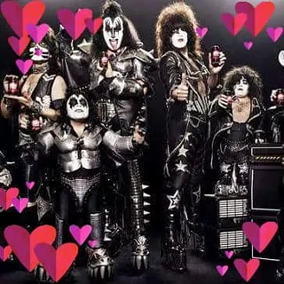 Image: Mini Kiss