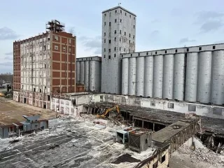 Image: Pillsbury Mill tours