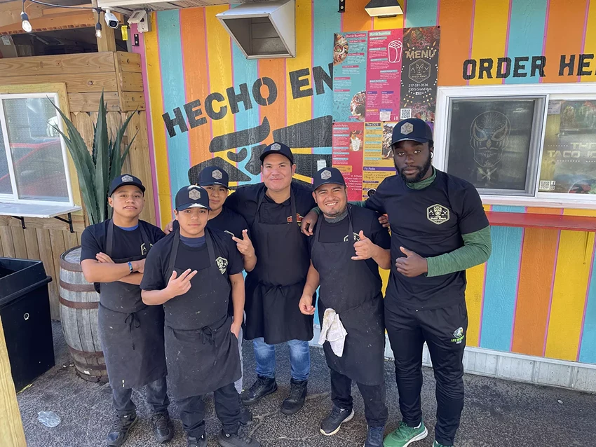 FOOD TRUCK